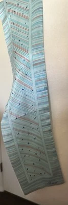 BUFANDA DE SEDA BURMEL VINTAGE - AZUL - HECHA EN JAPÓN - 41X5 pulgadas - mancha pequeña edad Foto 1 de 4