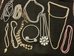 Faux Pearl Necklace Job Lot - Picture 1 of 6