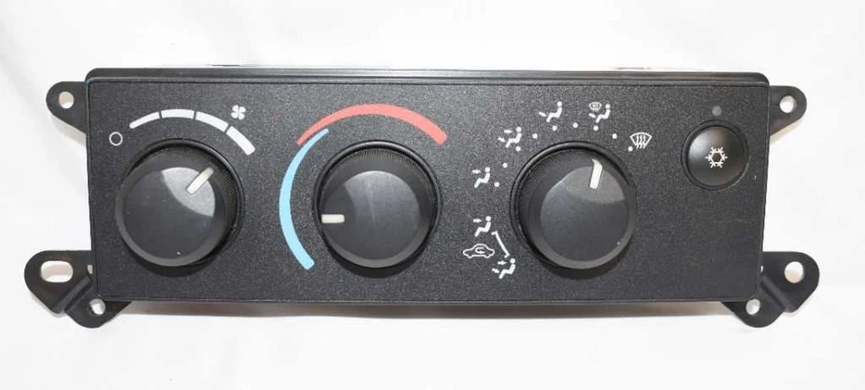 55056754AB  AC Temperature Control Climate  Fits 07-08 MITSUBISHI RAIDER E1M02 - Image 1 of 4