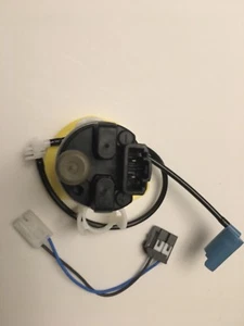 NEW FUEL PUMP AISAN (made in japan) 2322021211,SP1316,E8912, TOYOTA YARIS,ETC.. - Picture 1 of 5