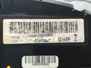 2004 SUBURBAN 2500 6.0 2WD Sierra Yukon Instrument Cluster - Picture 1 of 7