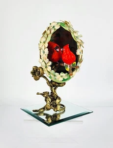 80s Hand Made Natural Egg/Easter Decoupage 3D Paper Dogwood Metal Base Cardinals - Picture 1 of 13
