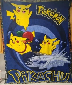 Vintage Pikachu Pokémon Überwurf, Decke, Wandteppich, 1990er NINTENDO kleines Loch - Bild 1 von 12