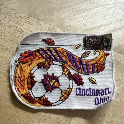 Parche vintage 1997 bola de otoño Cincinnati Ohio Foto 1 de 4