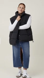 NWT Body Cotton On The Recycle Mother Puffer Black Vest Stand Collar Size M - Picture 1 of 12