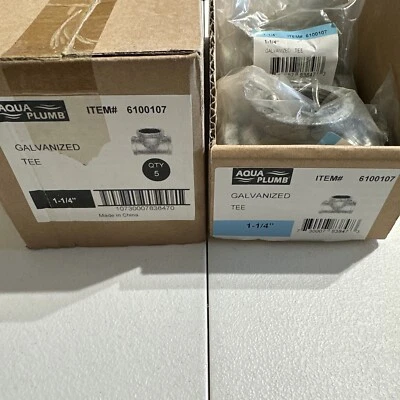 1-1/4 INCH GALVANIZED STEEL STRAIGHT TEE FNPT Lot Of 5 - Image 1 of 3