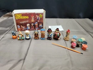 Wee Crafts FIRST GATHERING Thanksgiving Ceramic Painted Figures #21681 - Picture 1 of 10