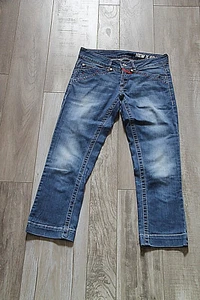 Three Quarter Pants New X Bracket Girl Marithé Francois Girbaud Size 14 Years +) - Picture 1 of 4