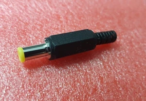 Kabel Netzteil Buchse für Korg Krome, KP3, M50, PA50, PA500, R3, SP170, X50 - Bild 1 von 3