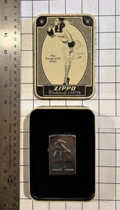 1935 Zippo Varga Mädchen Feuerzeug Gedenk Limited Edition 1993 NEUWERTIG mit Dose - Bild 1 von 10