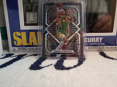 2020-21 Panini Obsidian Electric Etch Asian Exclusive Jordan Clarkson #51 - Image 1 of 2