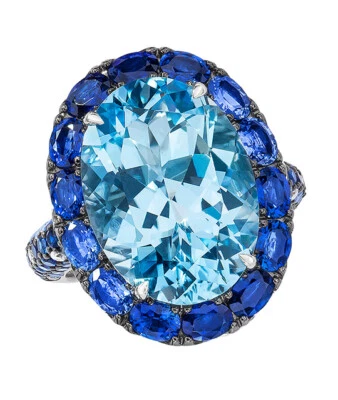 13.81CT Oval Blue Topaz Is Surrounded By Smaller Oval-Shaped Blue Sapphires Ring - Image 1 of 2