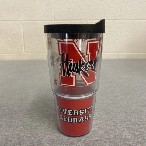 UNIVERSITY OF NEBRASKA  HUSKERS 24 Oz Tervis Tumbler W/ Black Lid Cover