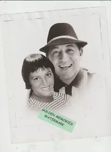 LOUIS PRIMA MUSICA ARCADE FILE SCHEDA ESPOSIZIONE 8X10 FOTO/REGISTRAZIONE ARTISTI SET - Foto 1 di 2