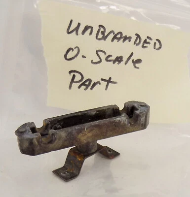 O SCALE / UNBRANDED / VINTAGE UNKNOWN METAL PART / LOCOMOTIVE / SPARE - Image 1 of 4