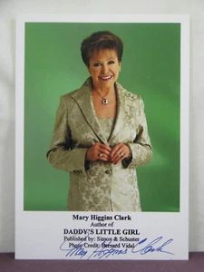signed photo of mystery author Mary Higgins Clark, 7x5, color - Picture 1 of 2