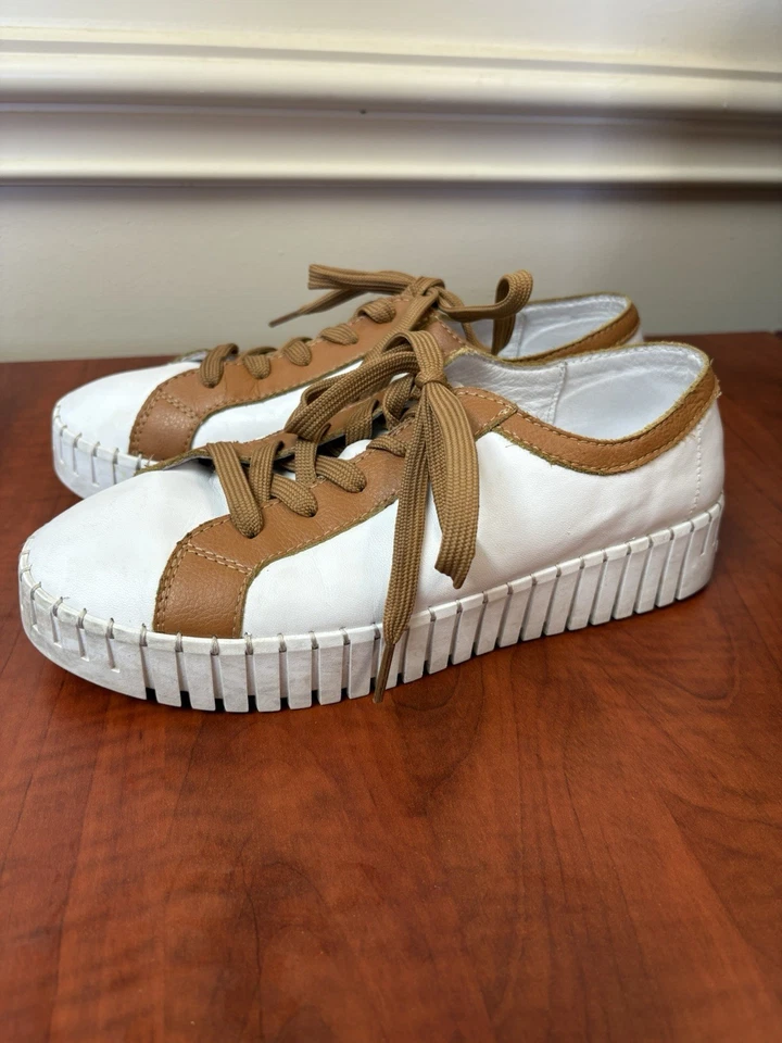 Женские кроссовки Bernie Mev New York размер 10/41 Aya белая/коричневая кожа и шнурки - Изображение 1 из 4