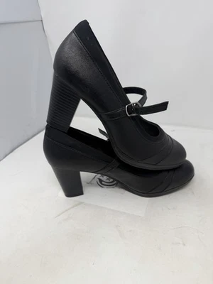 Clarks Collection Women’s Size 9 M Black Brynn Mary Jane Leather Pumps Heels - Image 1 of 4