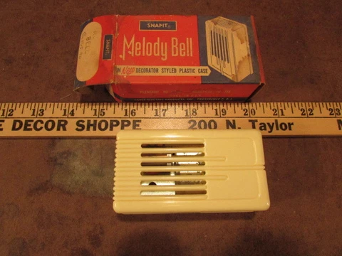 NOS Vintage Snap-it Door Melody bell ivory Cover