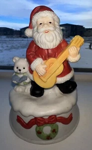 Vintage Santa Guitar Teddy Bear Wreath Music Box We Wish You A Merry Christmas - Picture 1 of 11