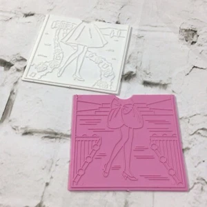 Vintage Plastic Barbie Fashion Plates Bottoms Only Short Skirts Replacement - Picture 1 of 7