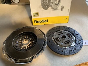 Kupplungssatz Ø:240 mm, von LUK, für Mercedes CLK (C209), SPRINTER (B901,B902) - Picture 1 of 1