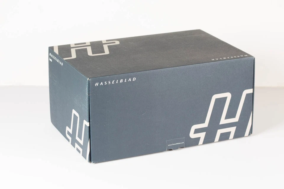 Hasselblad HC 210mm f/4 Lens Box Only - Image 1 of 1