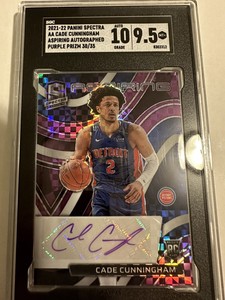 2021 CADE CUNNINGHAM Panini Spectra Purple Prizm Rookie Autograph / 35