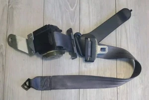 1998 Jeep Cherokee XJ 4dr Rear Left Seat Belt Shoulder Harness Retractor - Picture 1 of 11