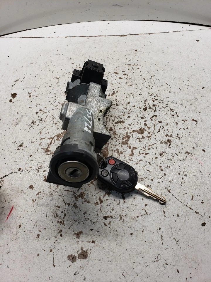 Interruptor de encendido interruptor eléctrico solo se adapta 01-19 ESCAPE 1392944 Foto 1 de 4