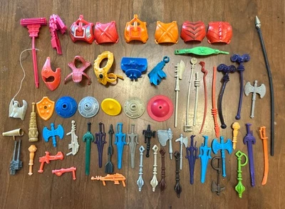Lote de Armas y Accesorios Motu HE-MAN De Colección Foto 1 de 4