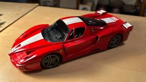 Ferrari FXX Hot Wheels 1:18 coche escala diecast - Imagen 1 de 4