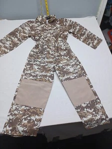 Kids Camouflage Jumpsuit  Size L-7  - Picture 1 of 9