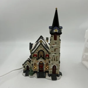 "Lord's Chapel" Santa's Workbench Towne Series 1999 Christmas Village Church - Picture 1 of 18