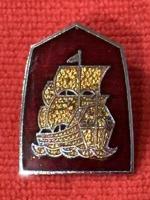 Nuevo de Lote Antiguo 1949 Plymouth emblema de maletero 49 MoPar insignia de barco logotipo DPCD especial de lujo bonito Foto 1 de 4