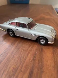 Corgi James Bond 007 Aston Martin DB5 Made in Gt Britain 1/32 - Picture 1 of 11