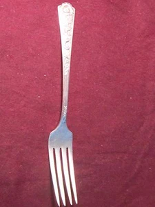 Century Sterling ROYAL ROSE FLORAL FORK 7 1/8" 41g no mono - Picture 1 of 4