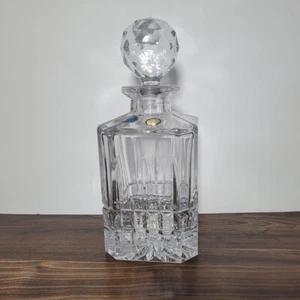 Bohemia 24% lead crystal decanter with stoper made in Czech Republic - Picture 1 of 8