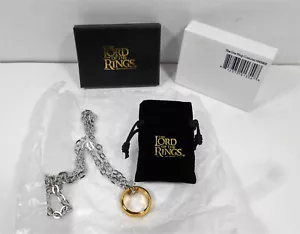 LA NOBILE COLLEZIONE 2023 LOTR SIGNORE DEGLI ANELLI L'UNICO ANELLO PLACCATO ORO NUOVO - Foto 1 di 11