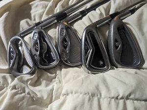 5 Good right TaylorMade 6 and 7 irons.r9 tp,r7 cgb max,xd. - Picture 1 of 9