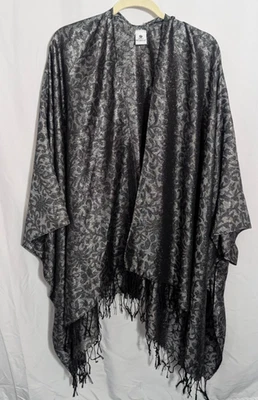 Poncho JESSICA MCCLINTOCK Negro Metálico Barroco Flecos Talla Única Plus P2 Gótico Foto 1 de 4