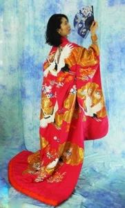 【46】Japanischer Kimono UCHIKAKE aus Seide Made in Japan 176cm 69inch Hochzeit - Bild 1 von 12