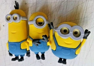 Despicable Me Lot of 3 Minion 1.5" Thinkway Toys PVC Mini Figures new - Picture 1 of 6