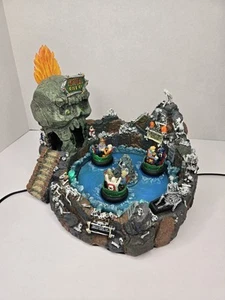 Lemax Skull River Spooky Town Carnival Village GETESTET & FUNKTIONIERT MIT Kabel & Box - Bild 1 von 24