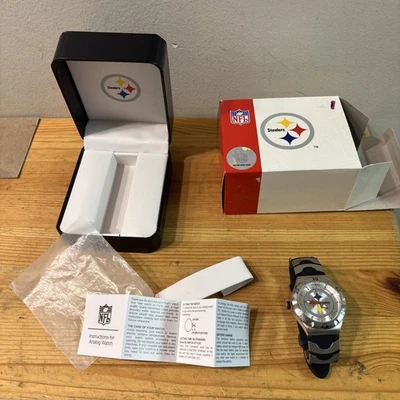Reloj para hombre Pittsburgh Steelers 2006 Avon nunca usado envío gratuito leer más abajo Foto 1 de 4