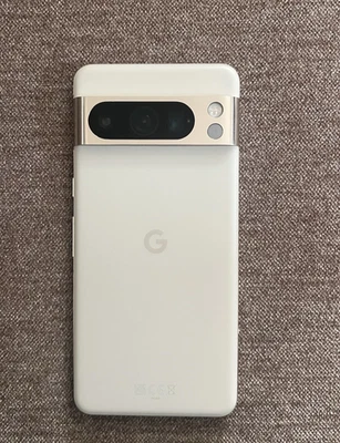 Google Pixel 8 Pro 5G 128GB Porcelain 6,7 Zoll - OVP - 50MP Kamera Android 16 - Bild 1 von 4
