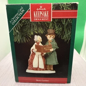 Hallmark Keepsake Ornament 1991 Merry Carolers - A Christmas Carol Collection - Imagen 1 de 6