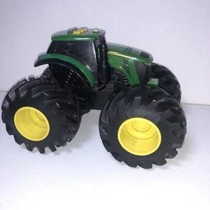 2017 John Deere: Monster Treads Lights And Sounds 4WD Tractor - Picture 1 of 6