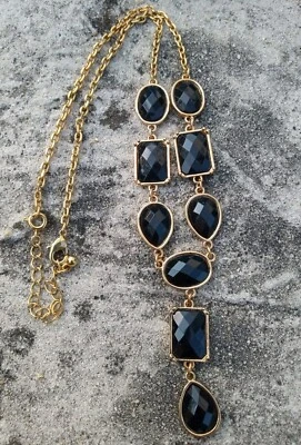 Collar de cóctel Lariat negro y dorado Avon N R 17" Foto 1 de 4
