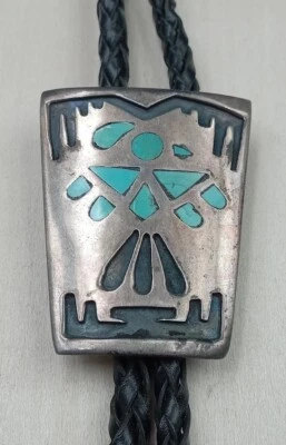 Corbata bolo nativa americana de plata firmada por Bennett Foto 1 de 4